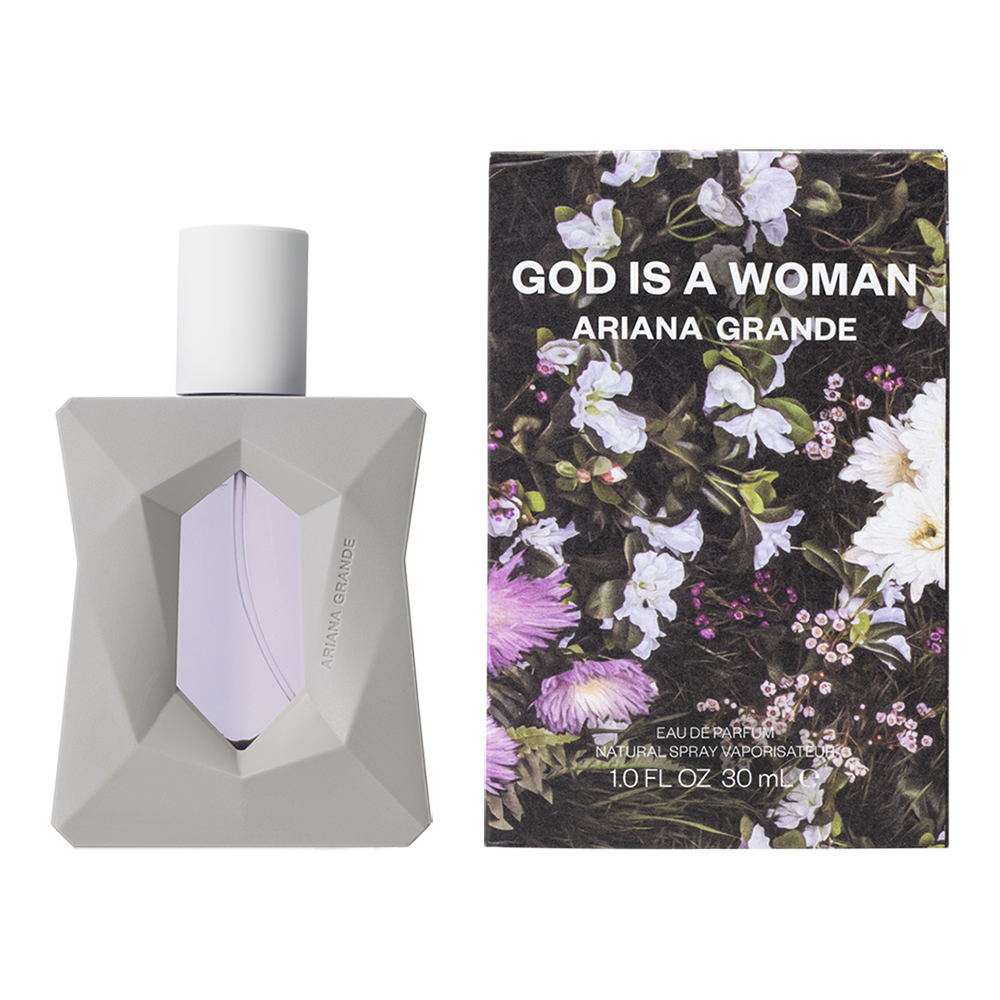 プロデュース香水の新作が約2年ぶりに本日発売 - アリアナ・グランデ