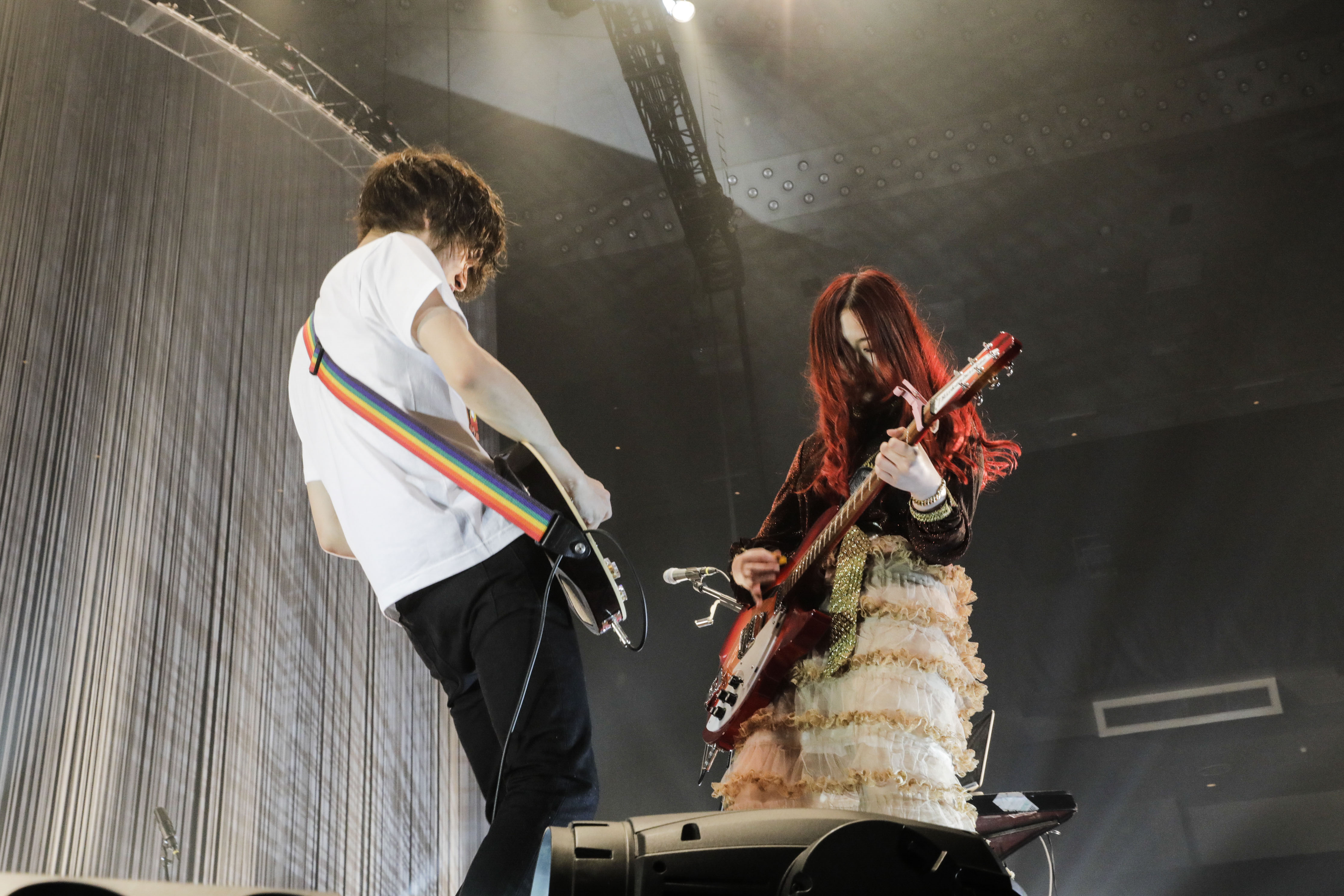 自身初の Glim Spanky Live At 日本武道館 超満員 ロックの聖地で 結成10年間で生み出した楽曲の数々を 全力でパフォーマンス Glim Spanky